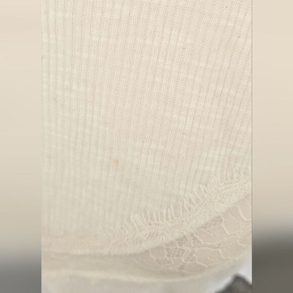 Nwot open back pins and needles size xs boho top - Picture 4 of 8